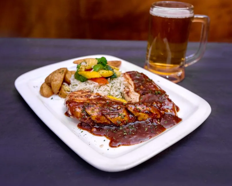 BARBEKÜ SOSLU TAVUK