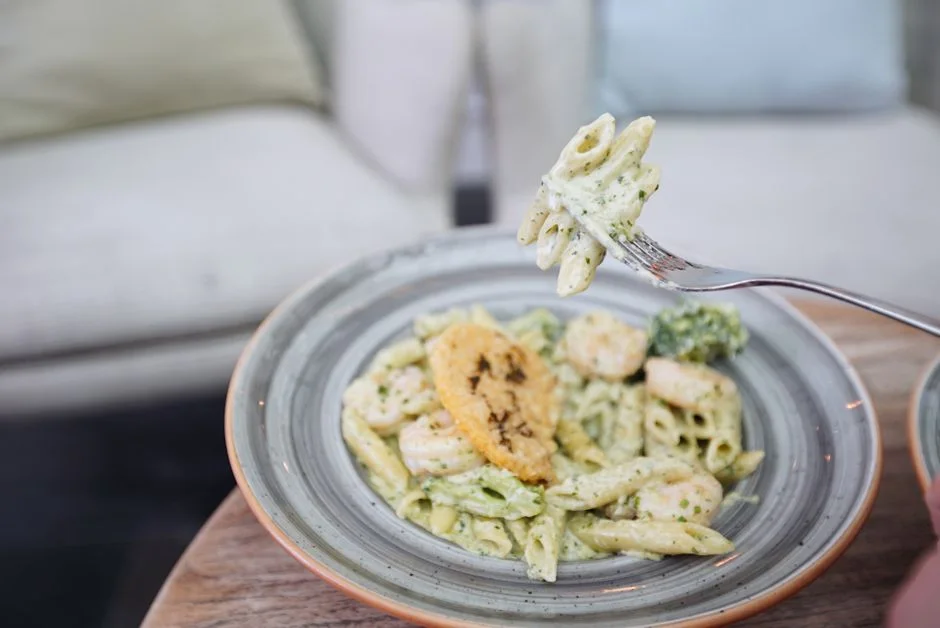 PESTO SOSLU TAVUK