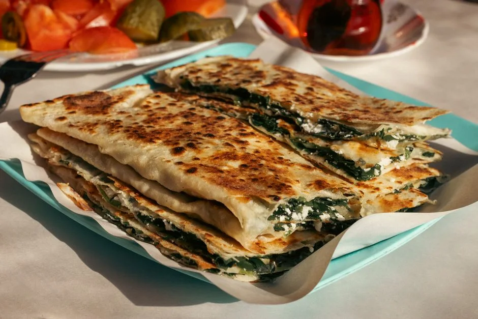 KAŞARLI GÖZLEME