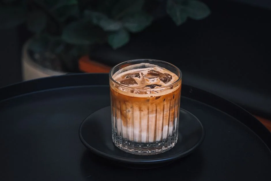 ICED CARAMEL MACCHIATO
