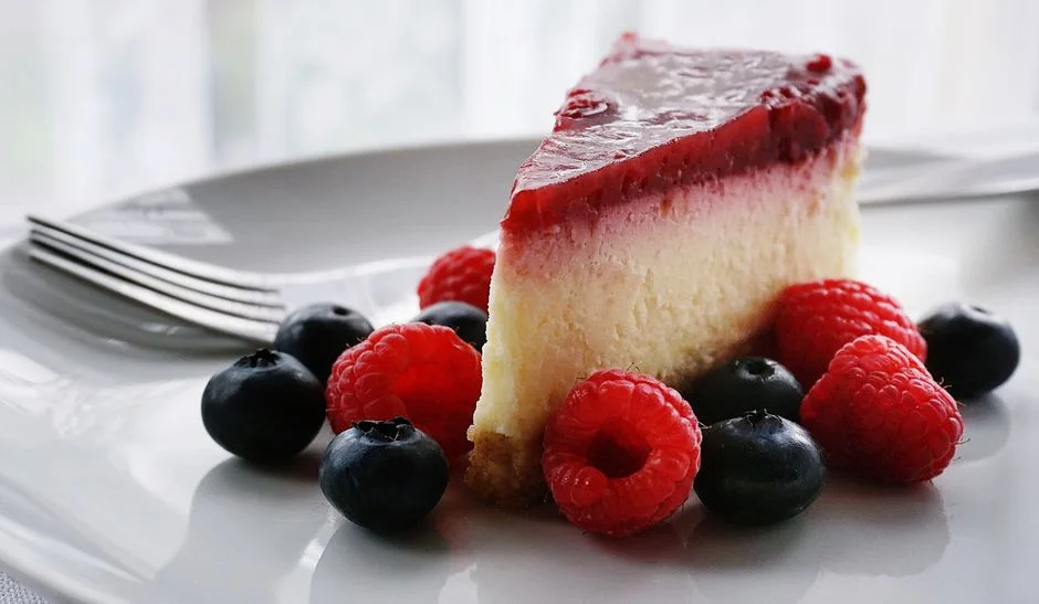 FRAMBUAZLI CHEESECAKE