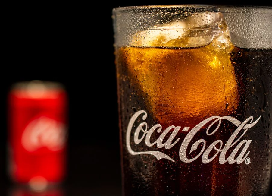 ŞİŞE COLA