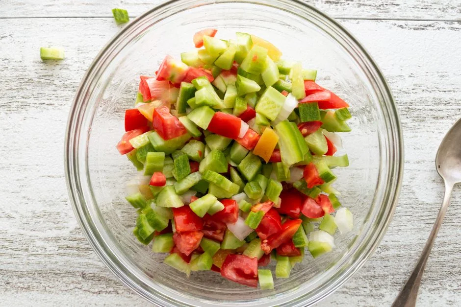 ÇOBAN SALATA