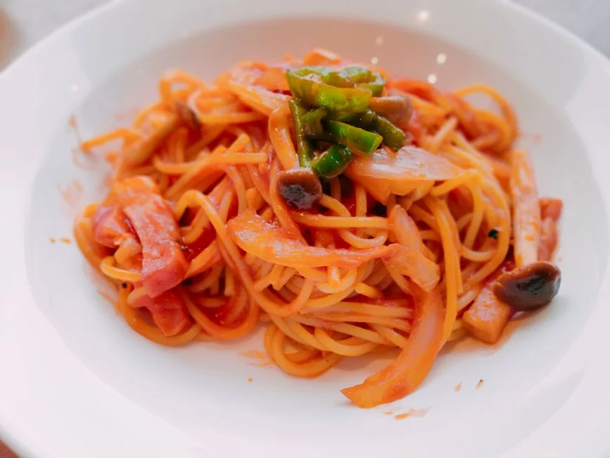 SPAGETTİ NAPOLİTEN